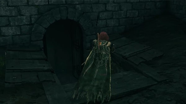 Guía wiki de la wiki de la cámara subterránea del castillo de stormveil del patio a través de elden ring